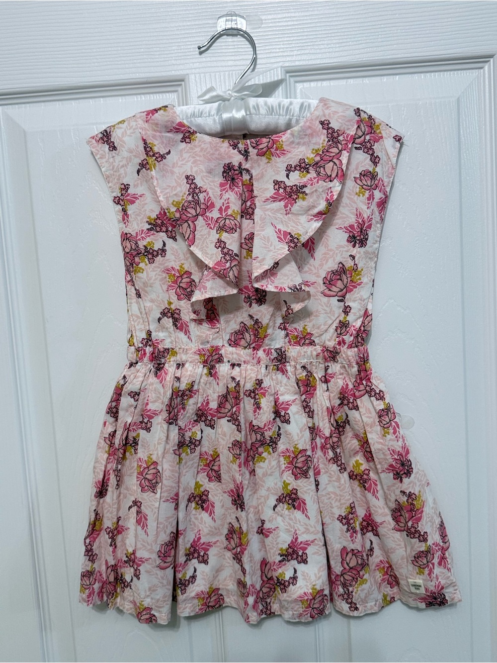 Carrément Beau Pink Floral Flutter Sleeve Dress Size 4 (107 cm)